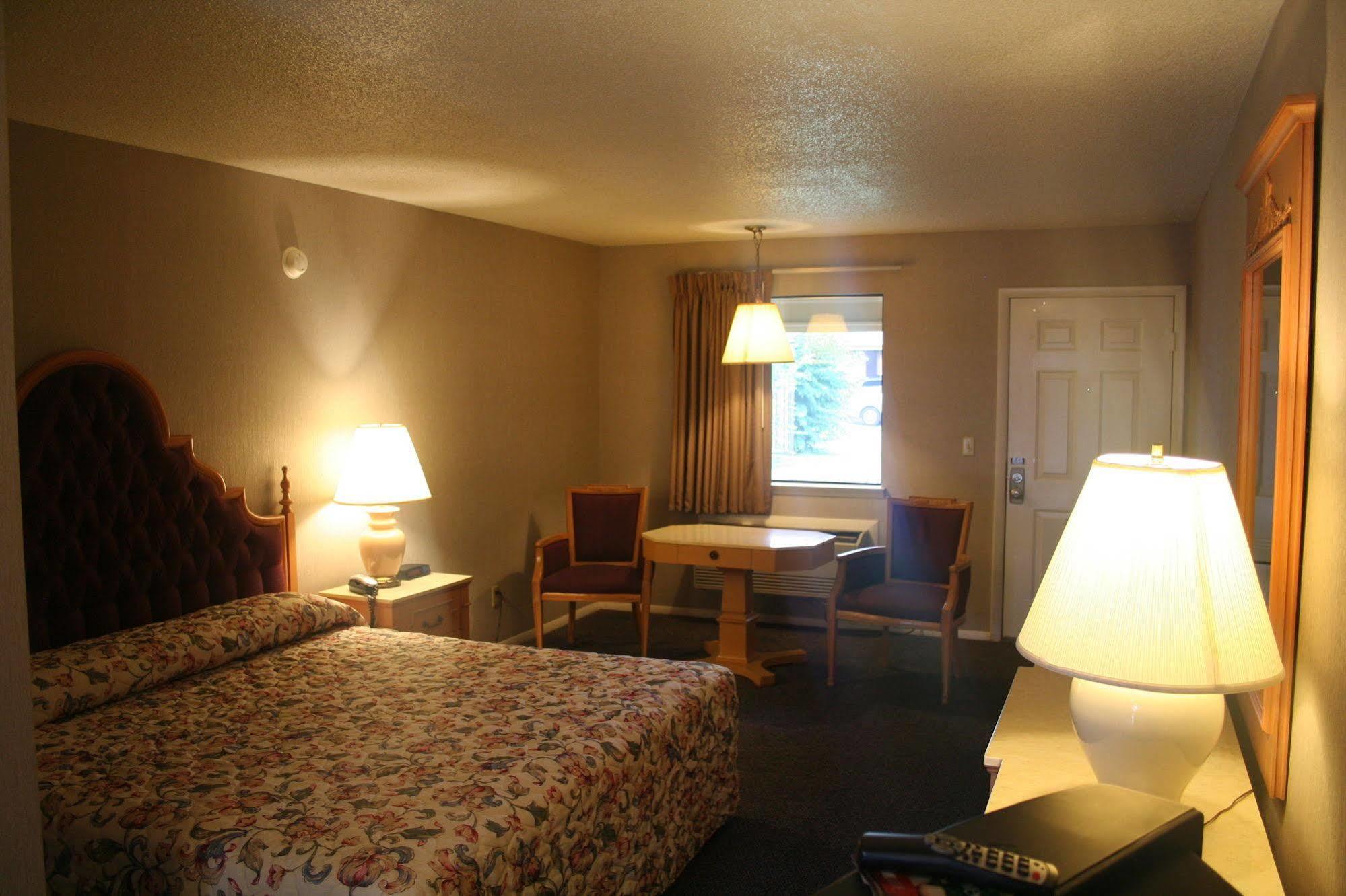 King'S Inn Huntsville Extérieur photo