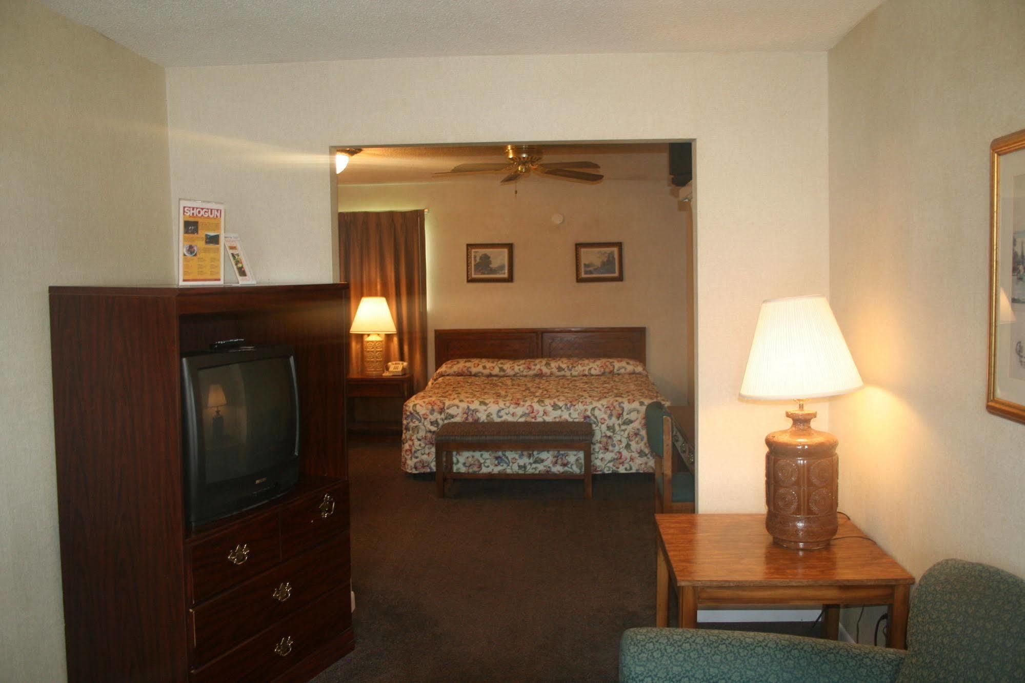 King'S Inn Huntsville Extérieur photo