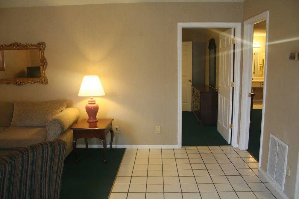 King'S Inn Huntsville Extérieur photo
