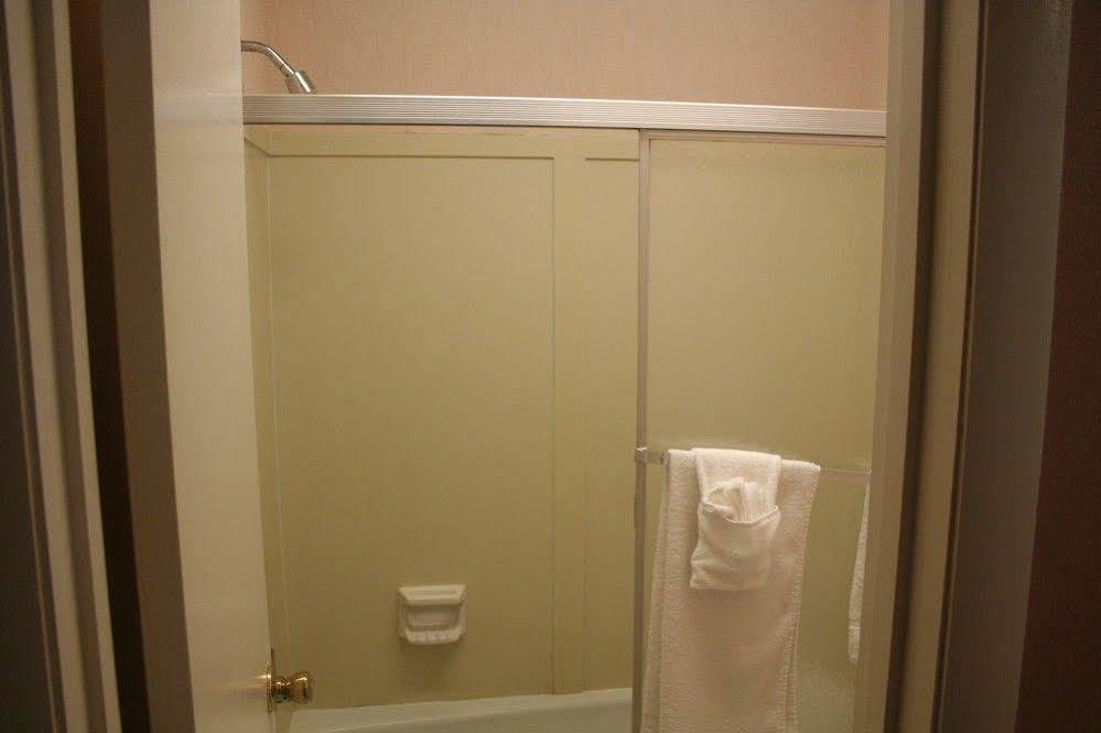King'S Inn Huntsville Extérieur photo