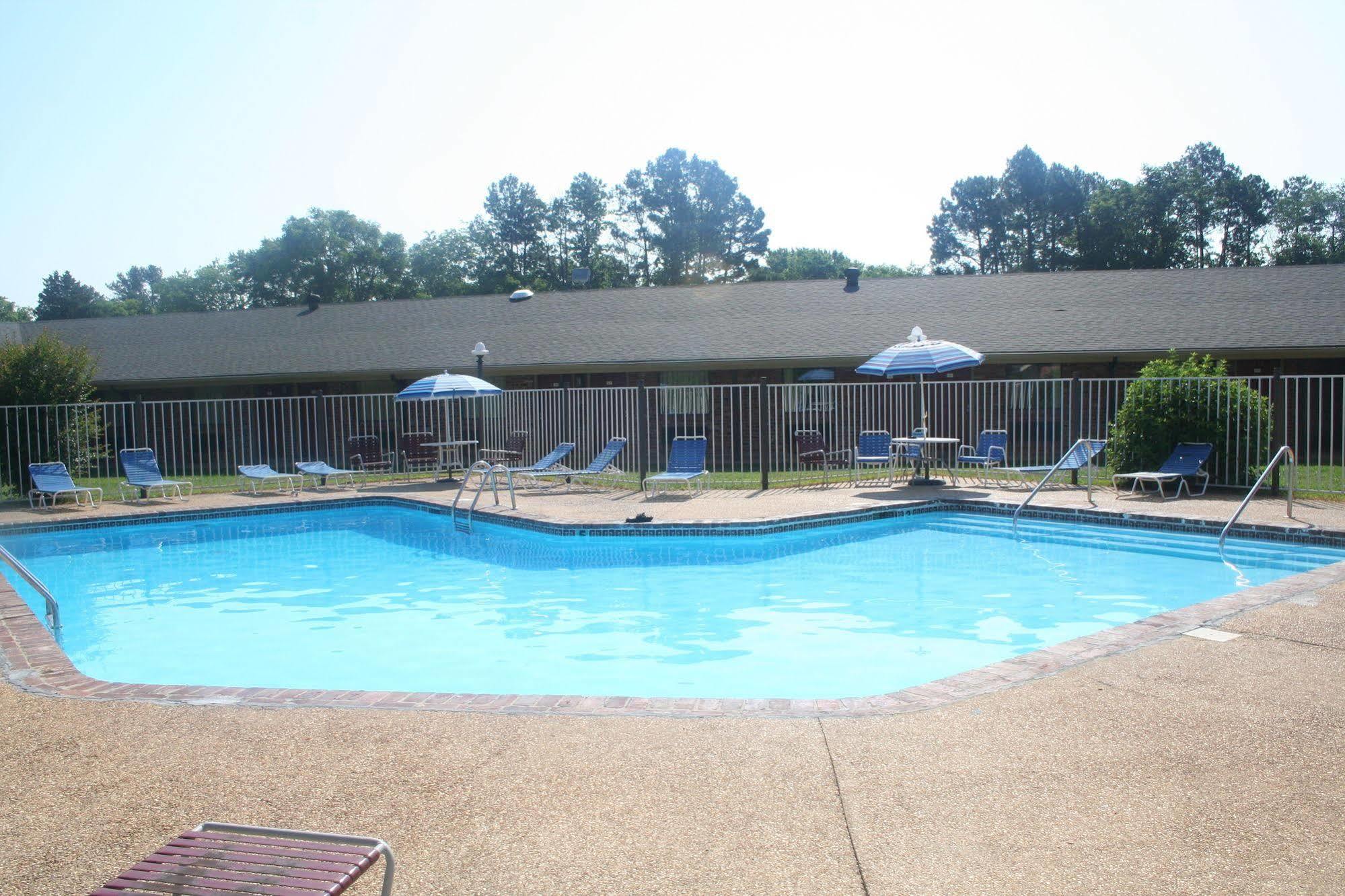 King'S Inn Huntsville Extérieur photo